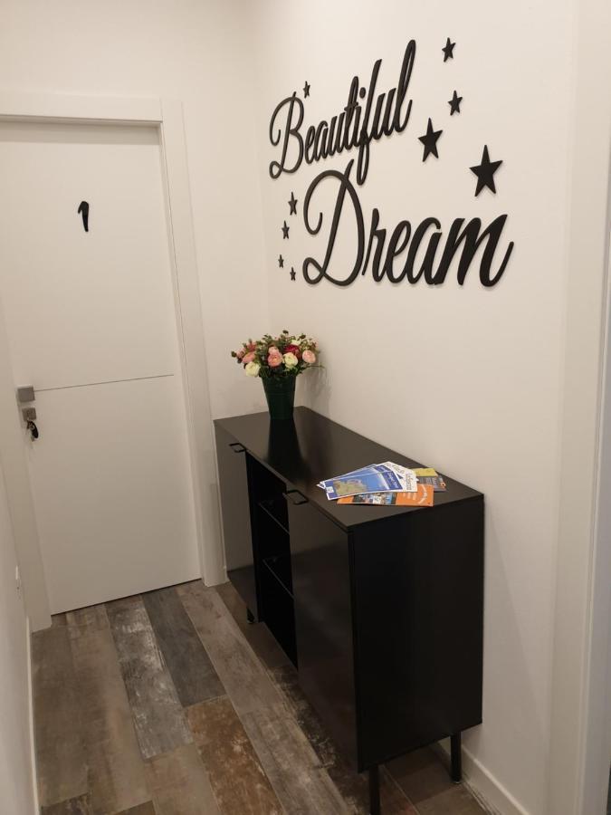 ホテル Beautiful Dream ラ・スペツィア エクステリア 写真